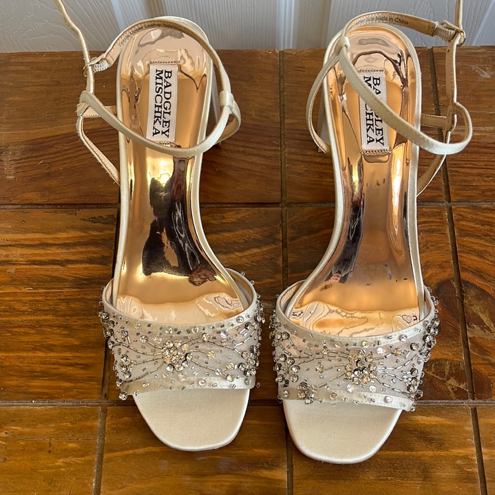 Badgley Mischka Blaine block, heeled sandal